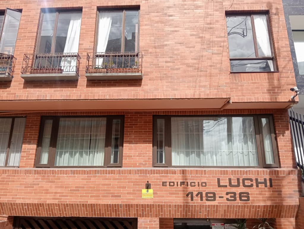 Apartamento en Arriendo en Santa barbara central, Bogotá — foto 1
