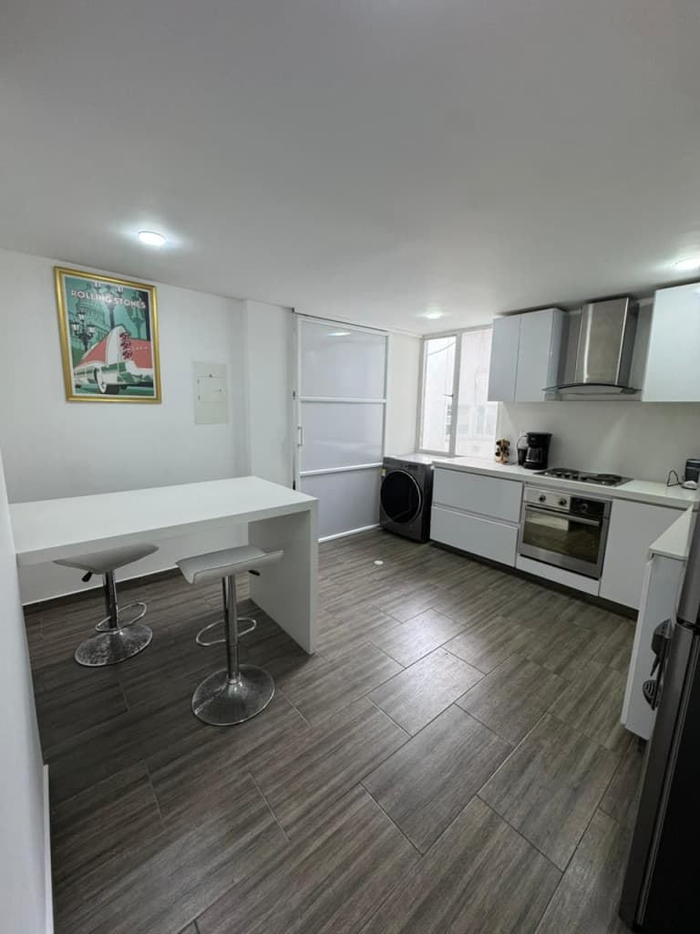Apartamento en Arriendo en Santa barbara occidental, Bogotá — foto 1