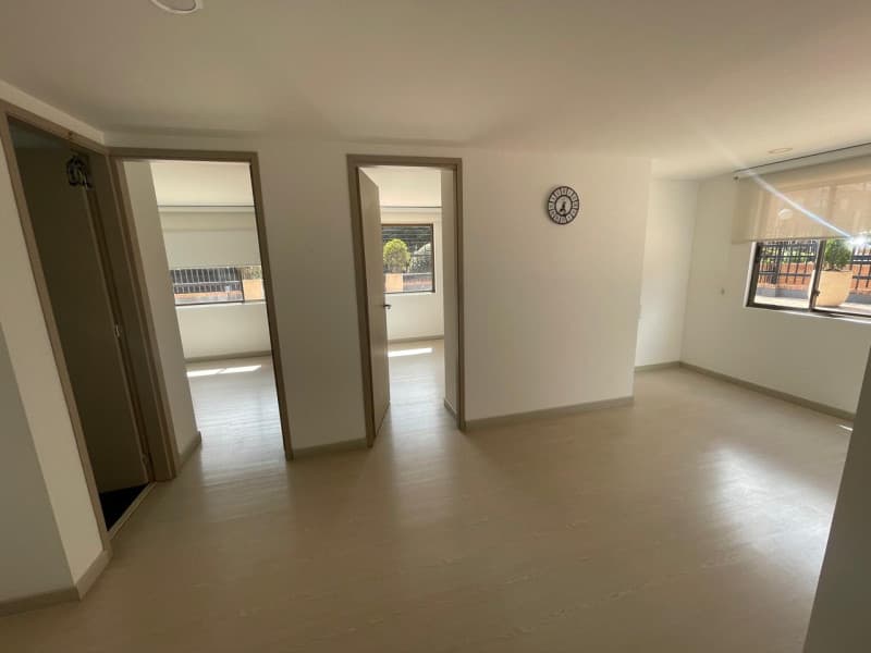 Apartamento en Arriendo en Colina Campestre, Bogotá — foto 1