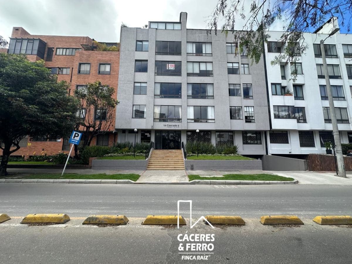 Apartamento en Arriendo en Santa Barbara, Bogotá — foto 1
