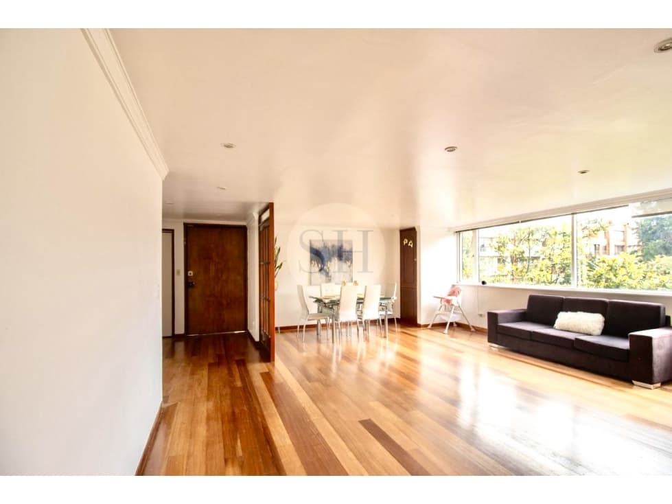 Apartamento en Venta en Santa Barbara, Bogotá — foto 1