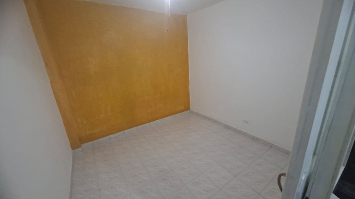 Apartaestudio en Arriendo en Engativá, Bogotá — foto 1