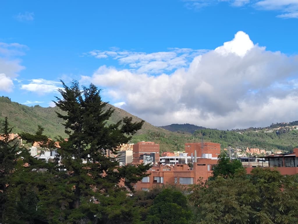 Apartamento en Arriendo en Santa barbara central, Bogotá — foto 1
