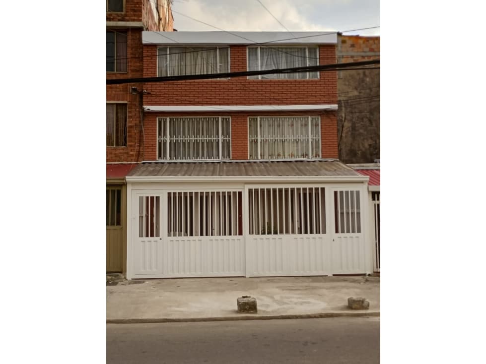 Casa en Venta en Usaquen, Bogotá — foto 1