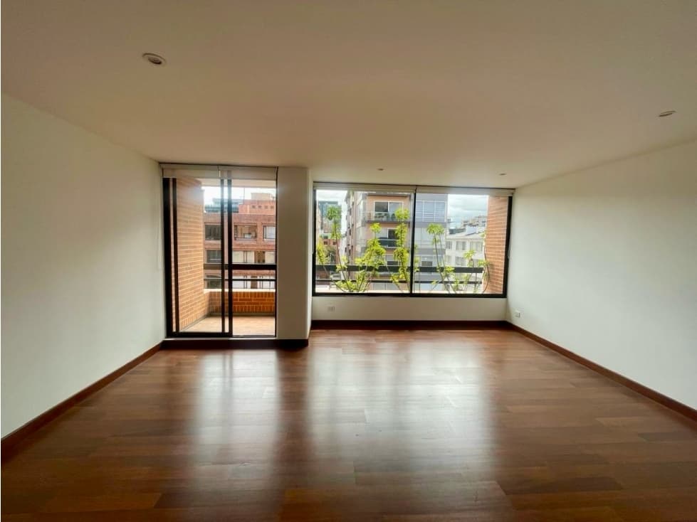 Apartamento en Arriendo en El Virrey, Bogotá — foto 1