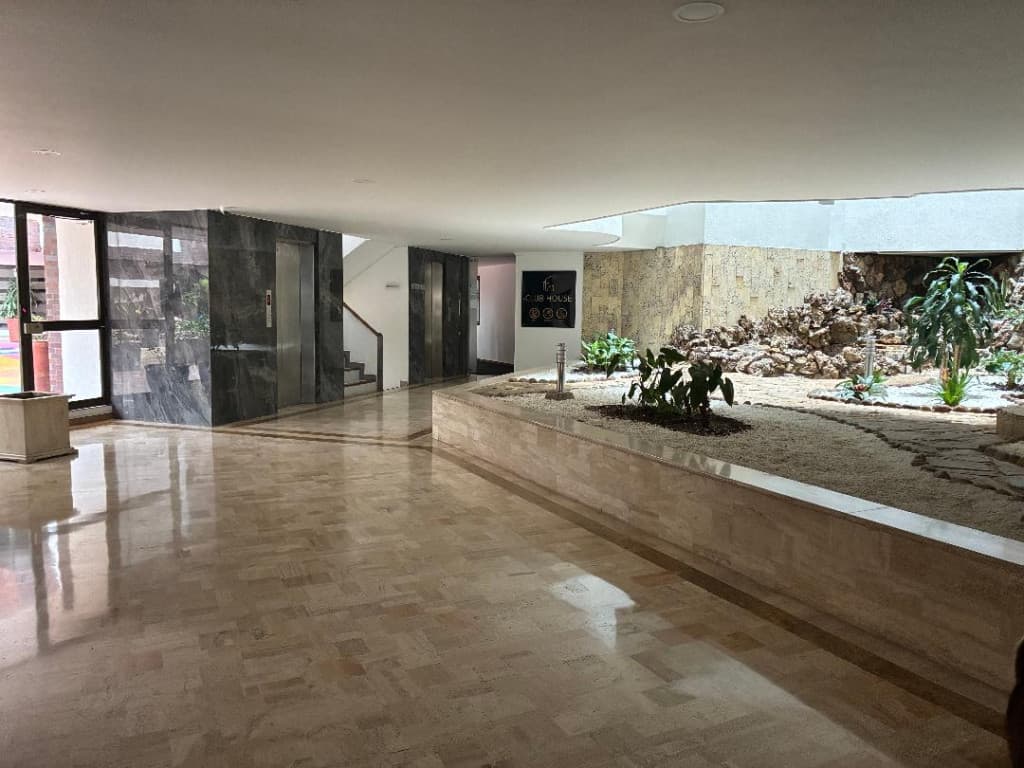 Apartamento en Venta en Santa Barbara, Bogotá — foto 1