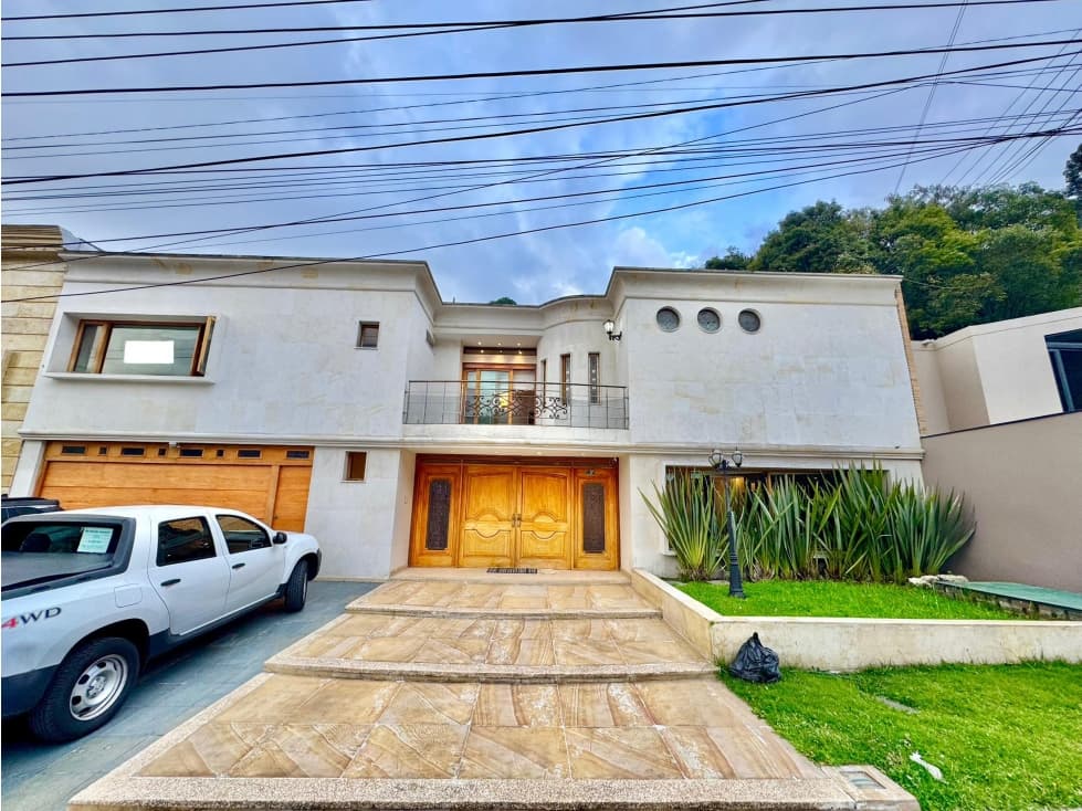 Casa en Arriendo en Santa ana oriental, Bogotá