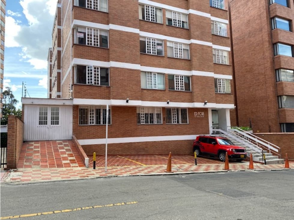Apartaestudio en Arriendo en Los rosales, Bogotá — foto 1
