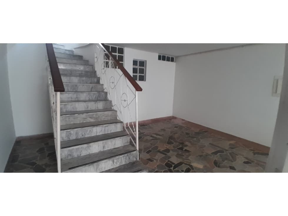 Casa en Arriendo en Américas Central, Bogotá — foto 1