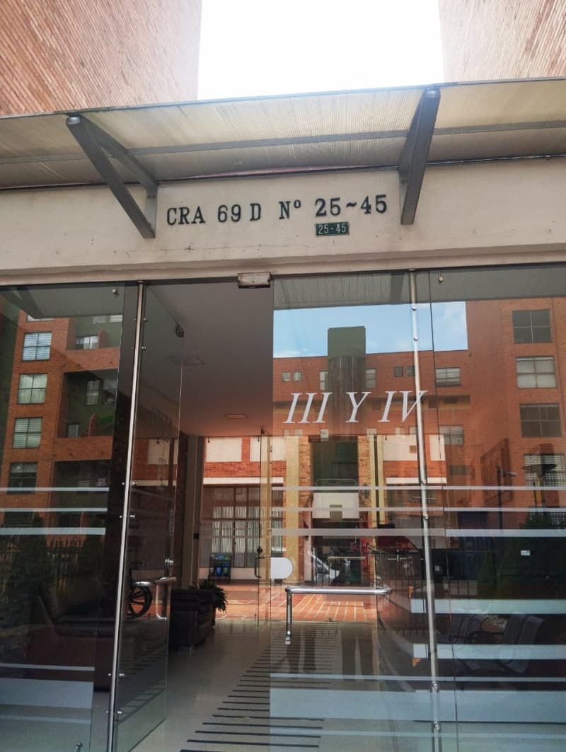 Apartamento en Arriendo en Ciudad Salitre Occidental, Bogotá