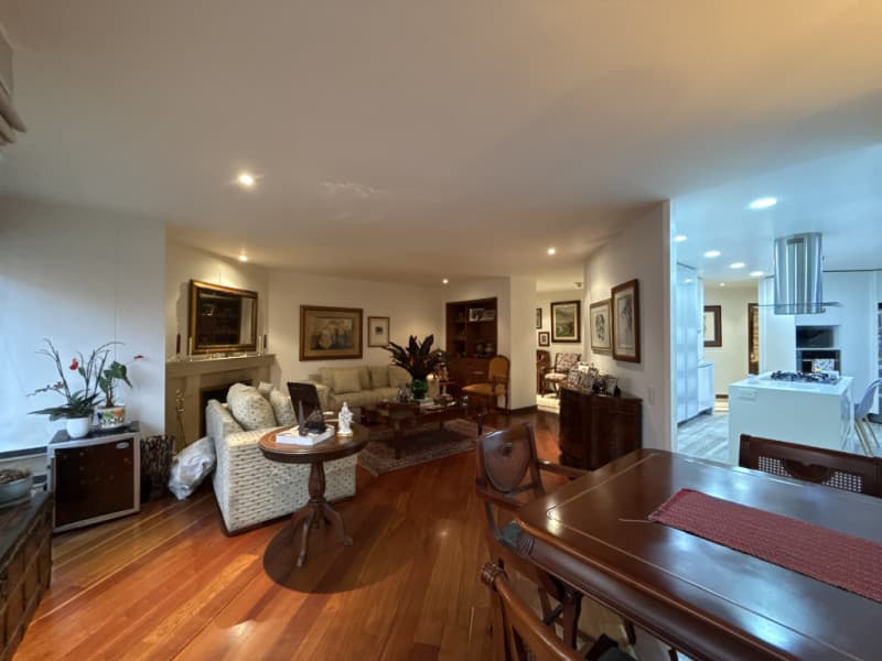 Apartamento en Arriendo en Chicó Navarra, Bogotá — foto 1