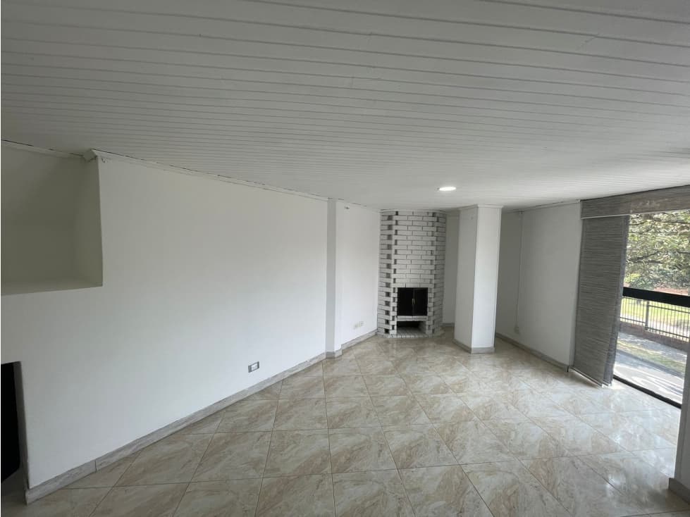 Apartamento en Arriendo en Pontevedra, Bogotá