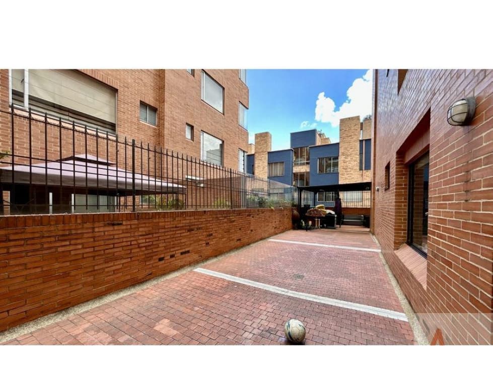 Apartamento en Arriendo en San patricio, Bogotá