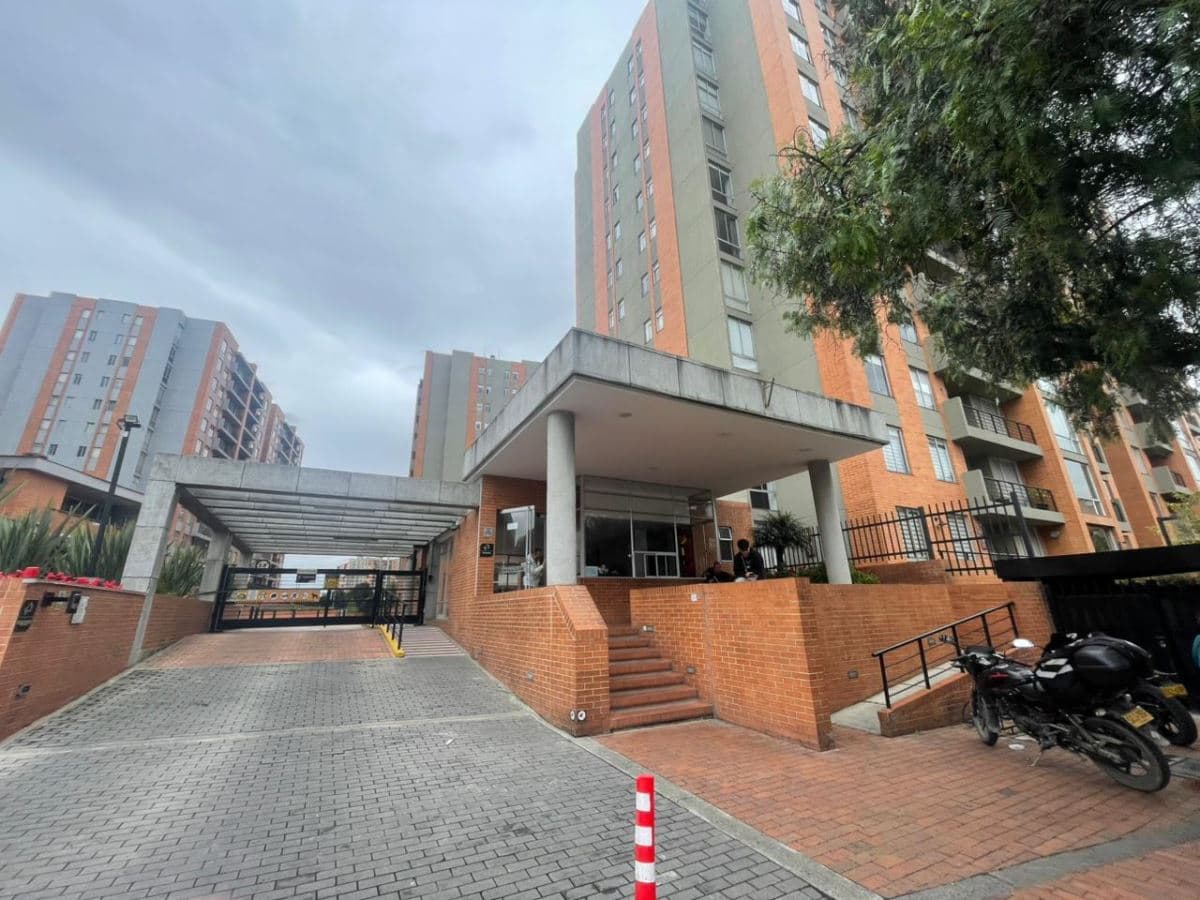 Apartamento en Arriendo en Engativá, Bogotá — foto 1