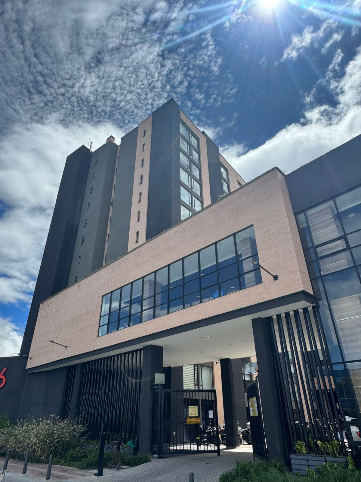 Apartaestudio en Arriendo en Engativá, Bogotá — foto 1