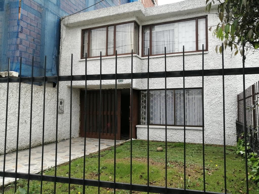 Casa en Venta en Las Villas, Bogotá