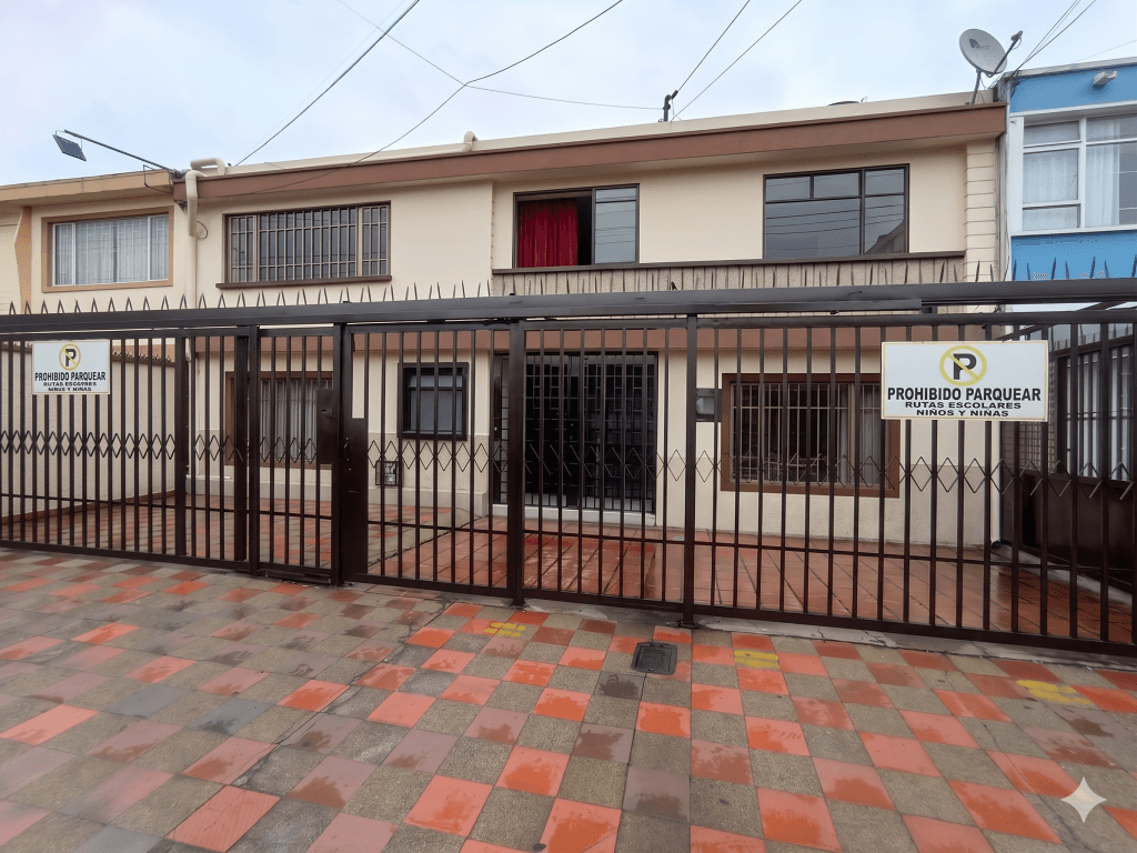 Casa en Arriendo en La castellana, Bogotá — foto 1
