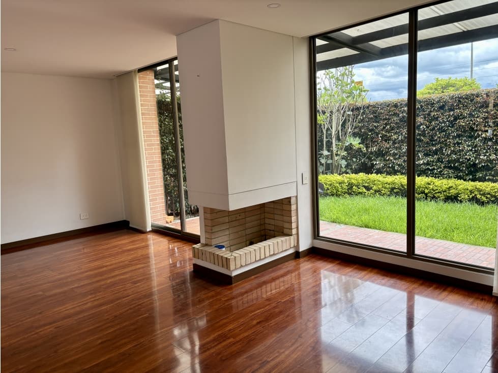Casa en Venta en Arrayanes, Bogotá