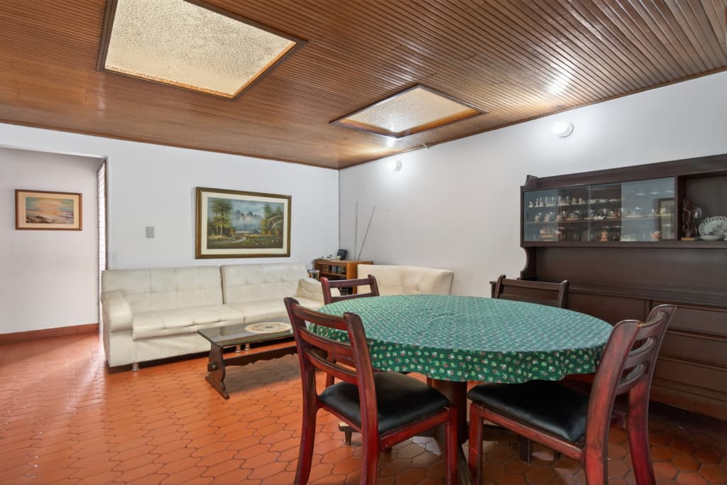 Casa en Venta en La esmeralda, Bogotá — foto 1