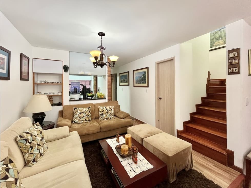 Casa en Venta en Santa Barbara, Bogotá — foto 1