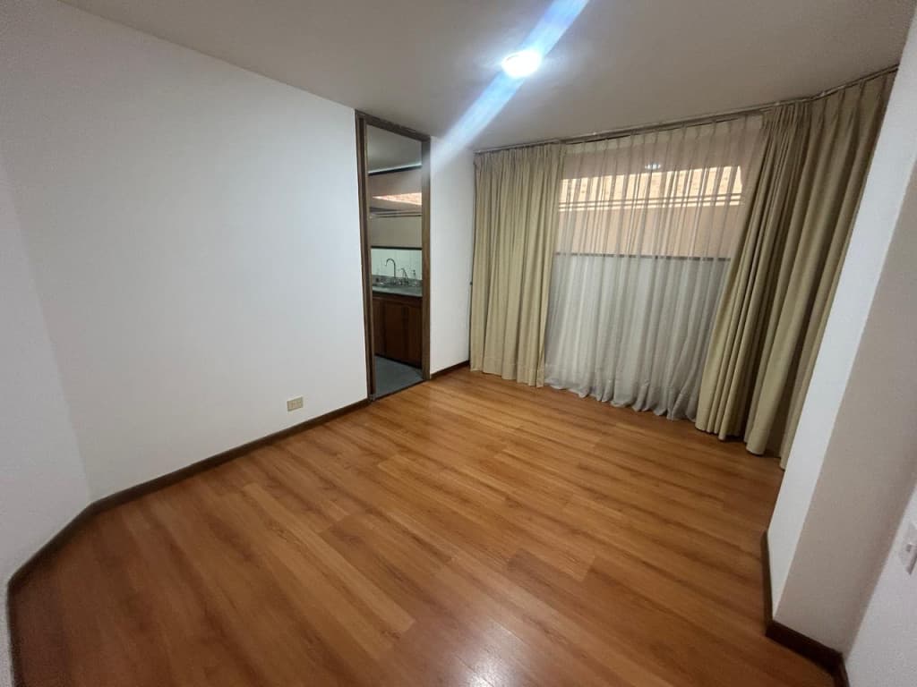 Apartamento en Arriendo en Bella suiza, Bogotá