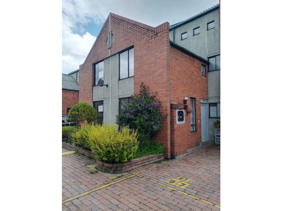 Casa en Venta en El cortijo, Bogotá — foto 1