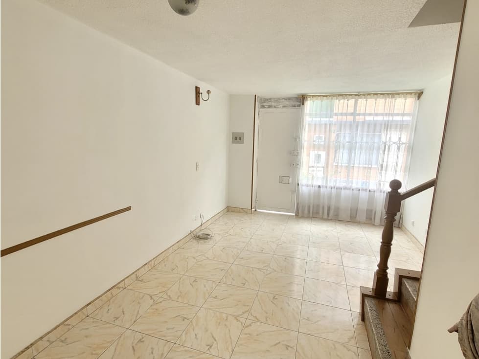 Casa en Venta en Nueva Castilla, Bogotá