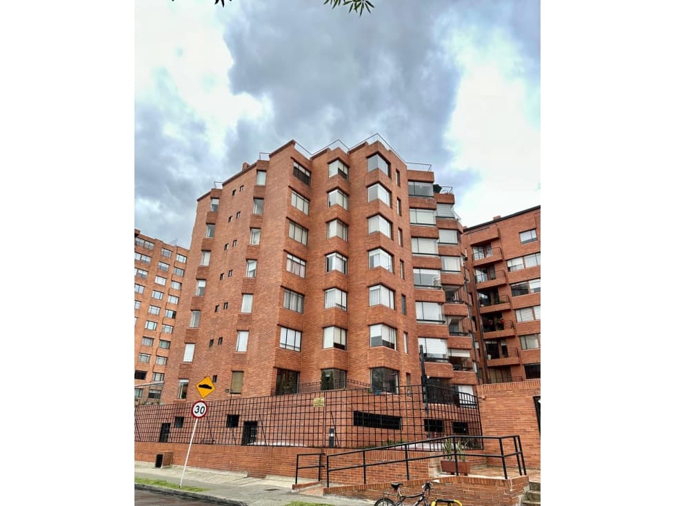 Apartamento en Arriendo en Colina Campestre, Bogotá