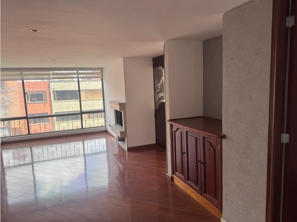 Apartamento en Arriendo en San patricio, Bogotá