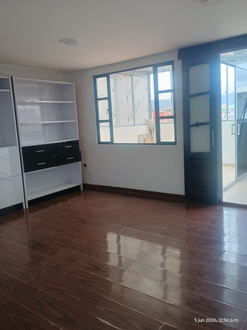 Apartamento en Arriendo en Santa Rosita, Bogotá — foto 1