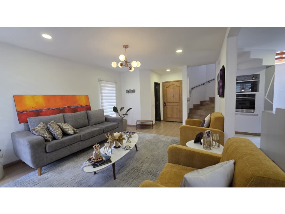 Casa en Arriendo en Belmira, Bogotá — foto 1