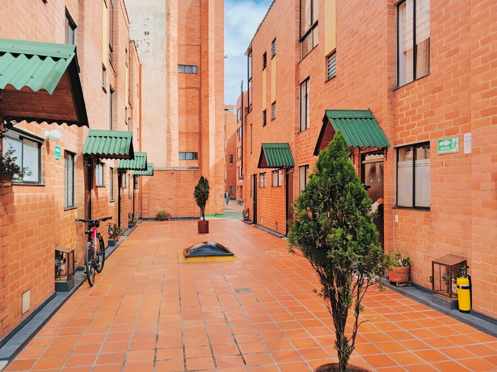 Casa en Arriendo en San cipriano, Bogotá