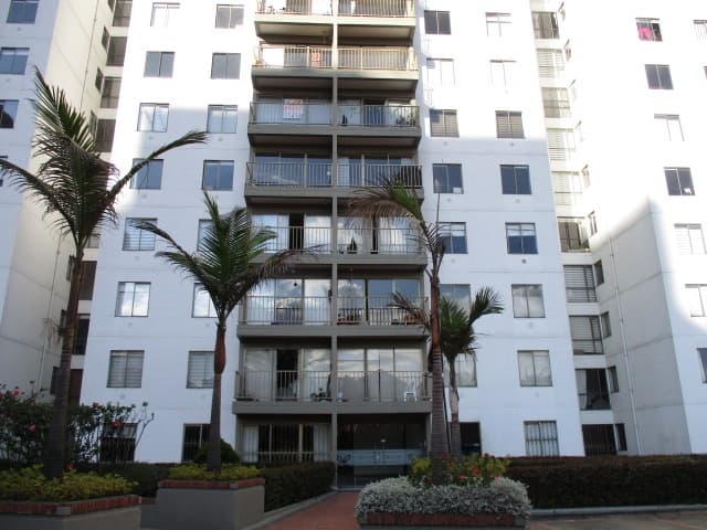 Apartamento en Arriendo en Ciudad Salitre Oriental, Bogotá