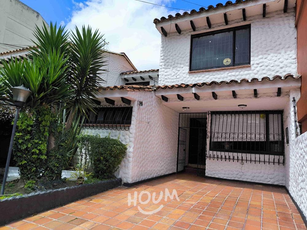 Casa en Arriendo en Chicó Alto, Bogotá