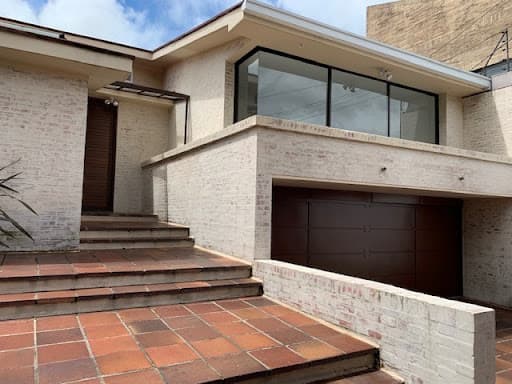 Casa en Arriendo en Santa barbara alta, Bogotá