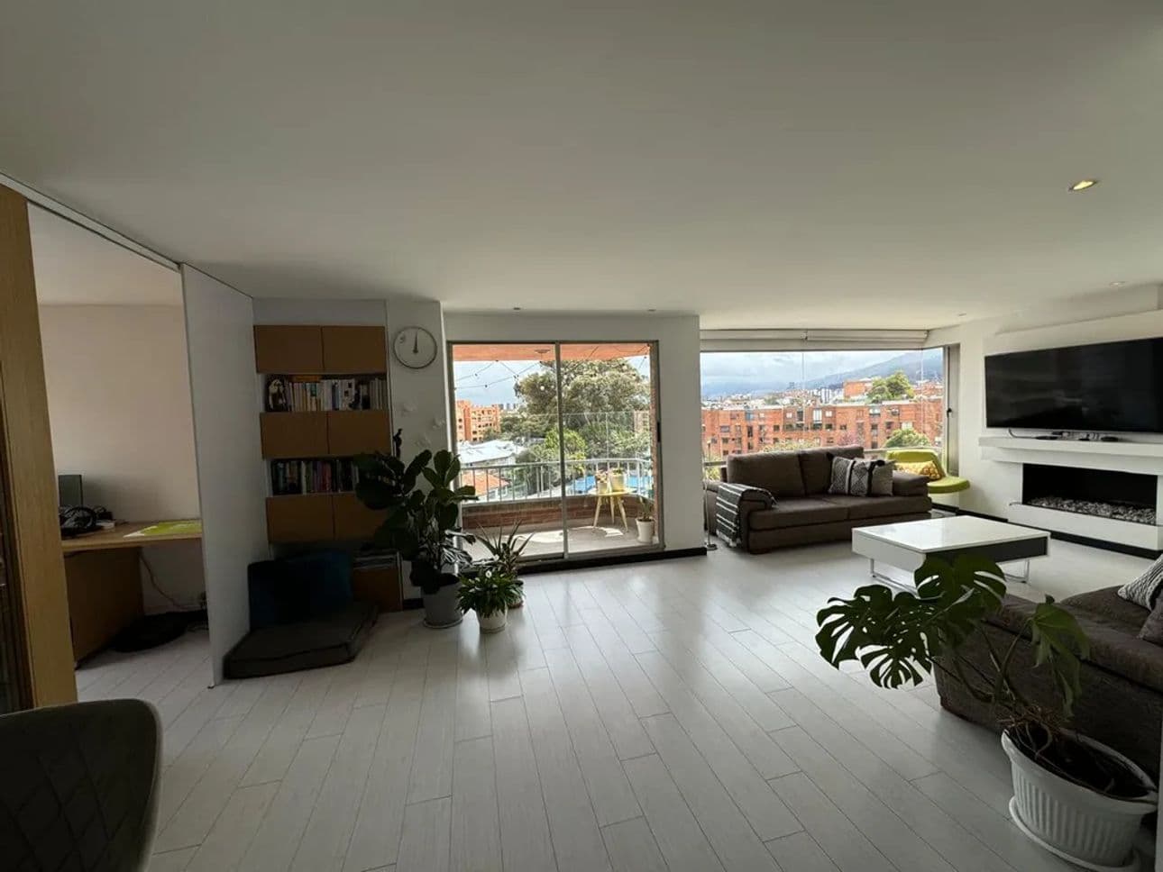 Apartamento en Arriendo en Chicó Alto, Bogotá