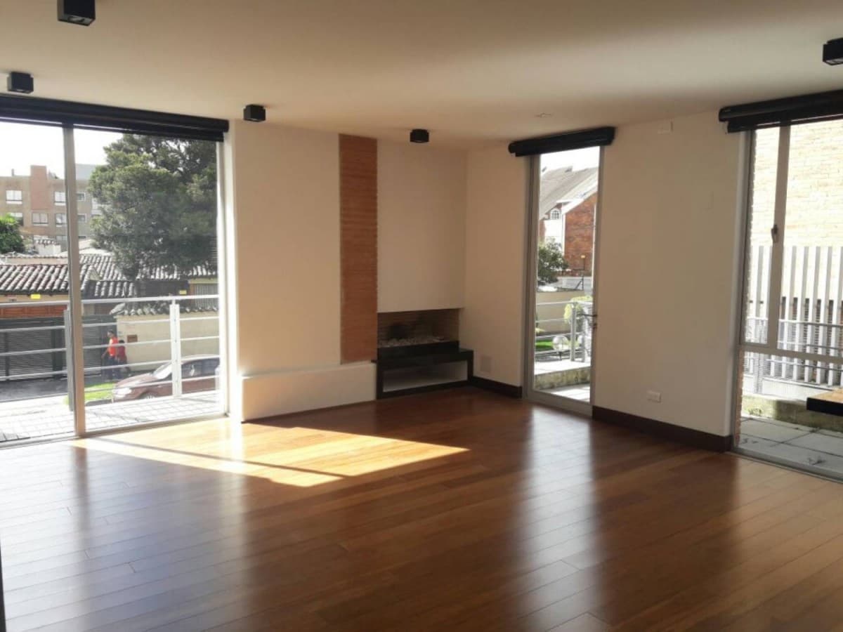 Apartamento en Arriendo en Santa Barbara, Bogotá