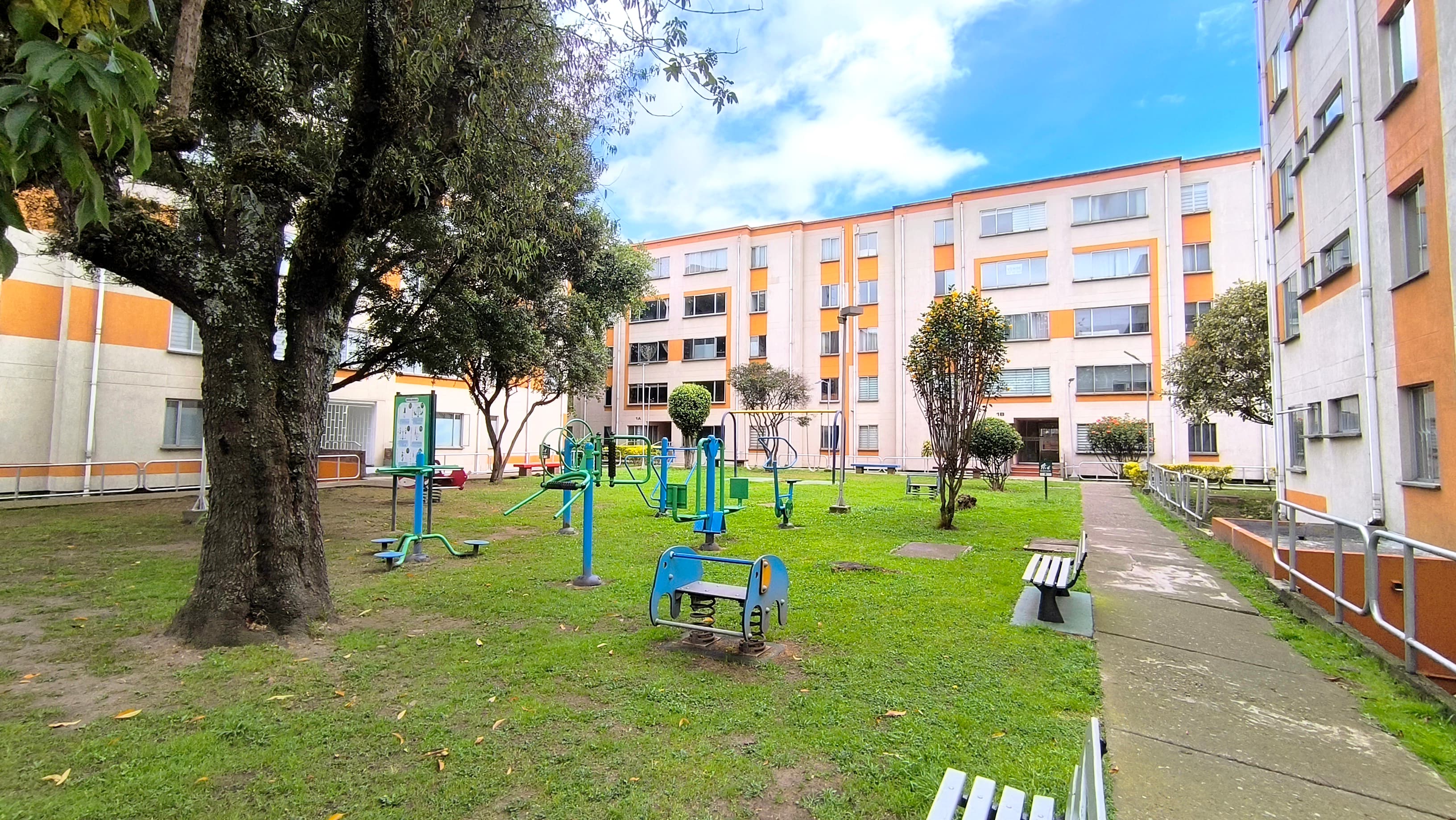 Apartamento en Venta en Normandia, Bogotá